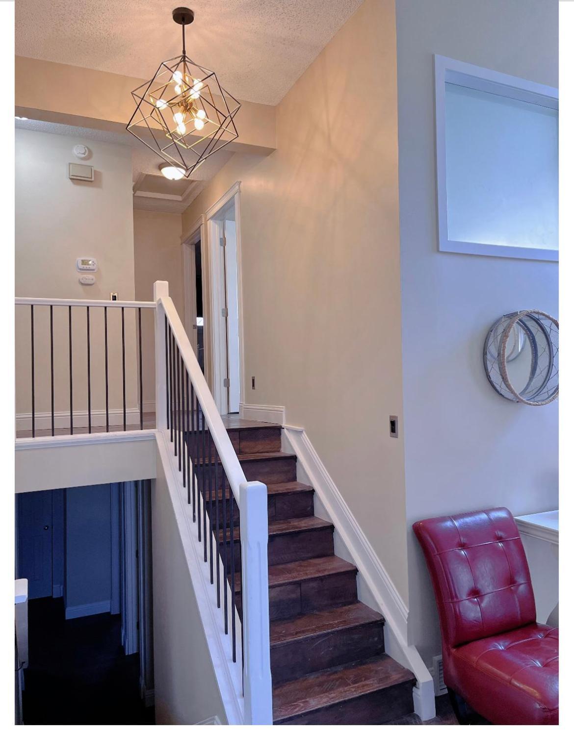 Calgary-Banff House Close Lrt&Dt&Free Parking Διαμέρισμα Εξωτερικό φωτογραφία
